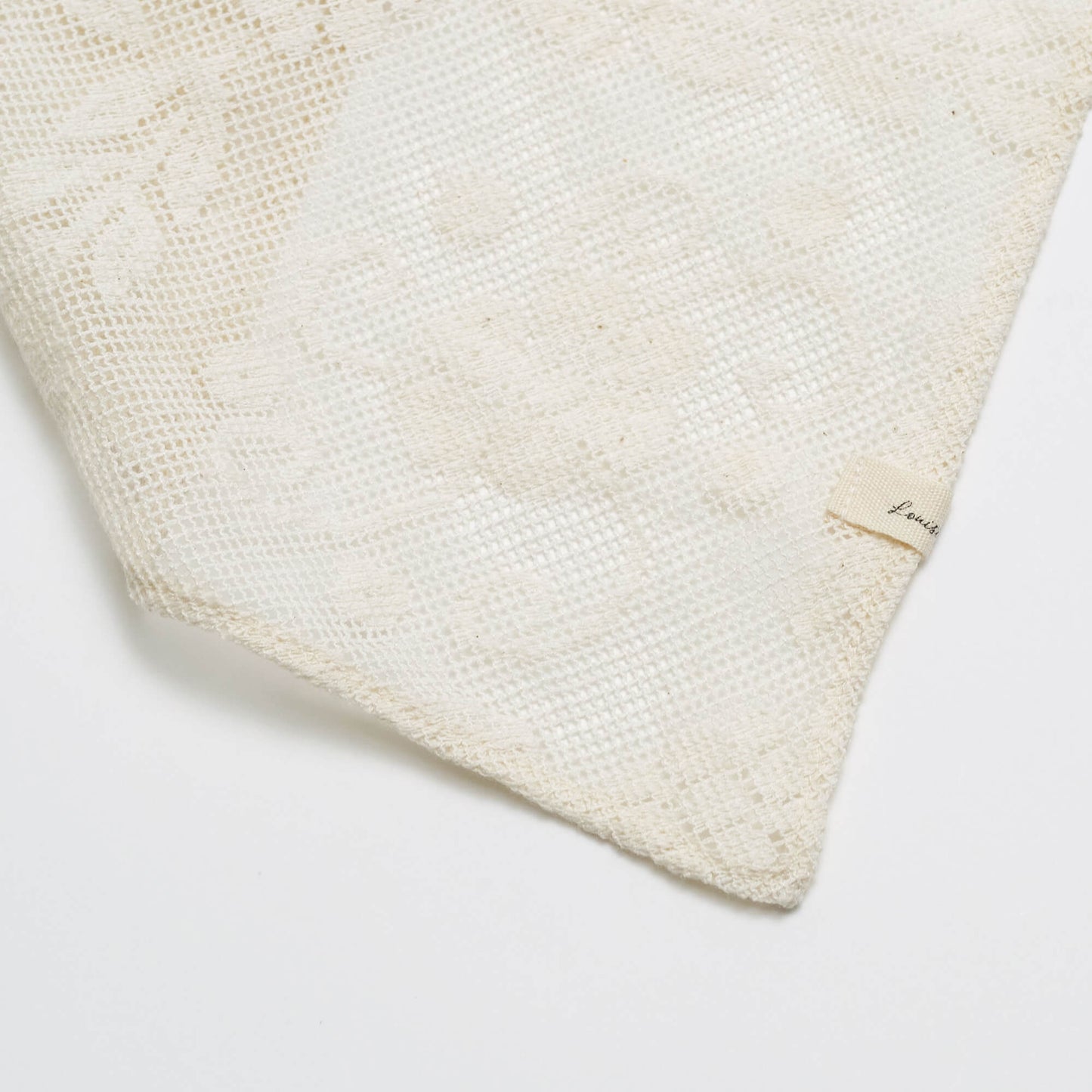 女童白色棉围巾