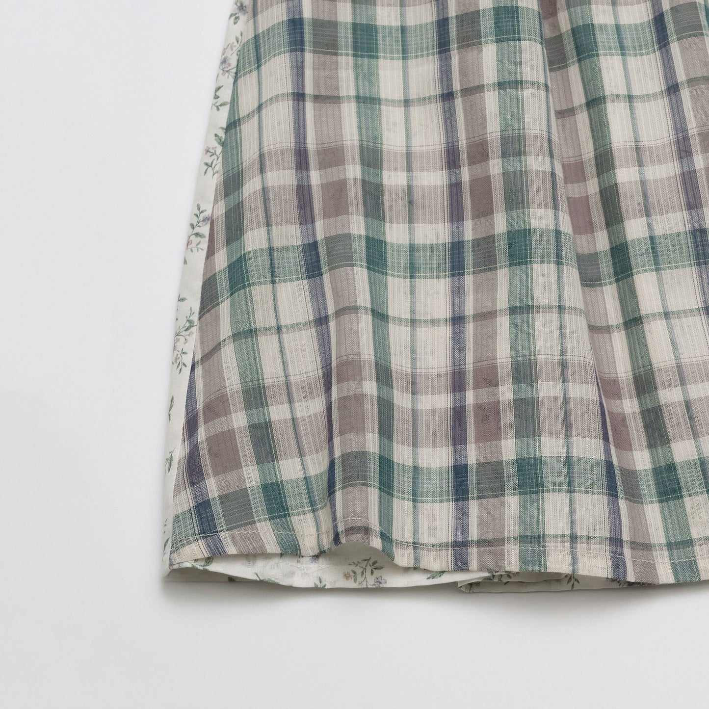 女童绿色格子棉短裙