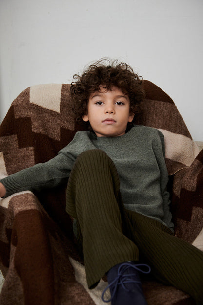 儿童深绿色羊毛背心