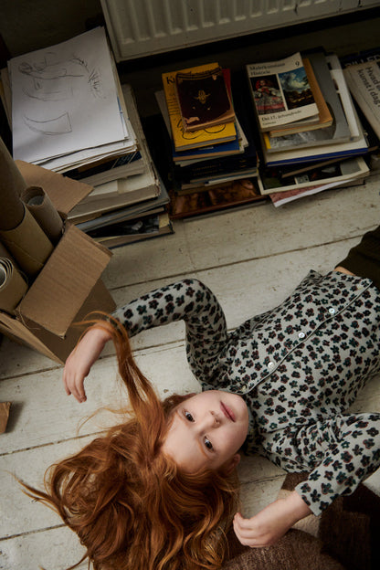 儿童深绿色羊毛背心