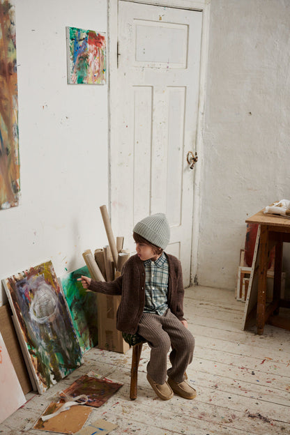 儿童深绿色羊毛背心