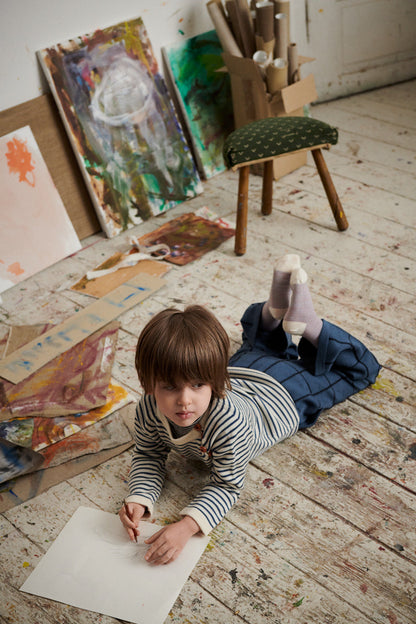 儿童深绿色羊毛背心