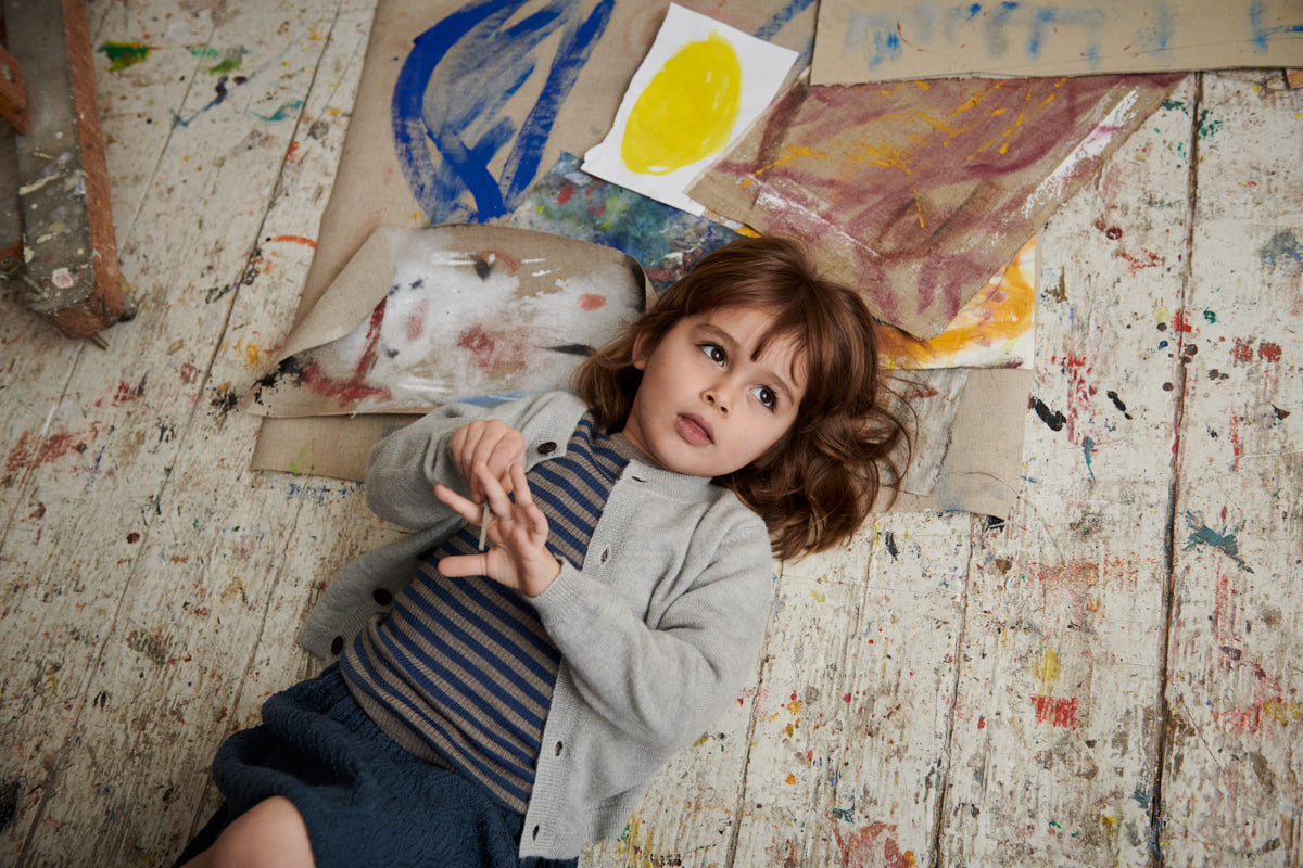 儿童深绿色羊毛背心