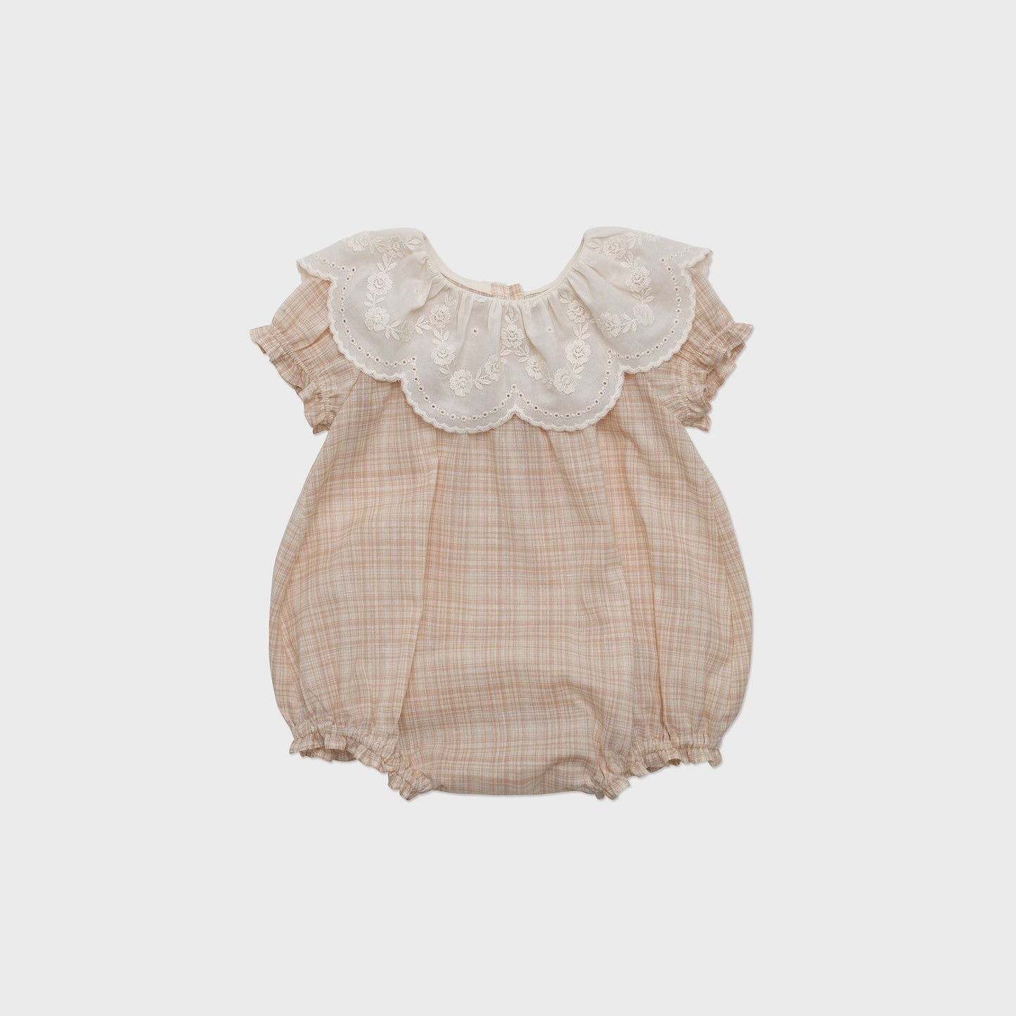 女婴米粉色荷叶边棉连体衣