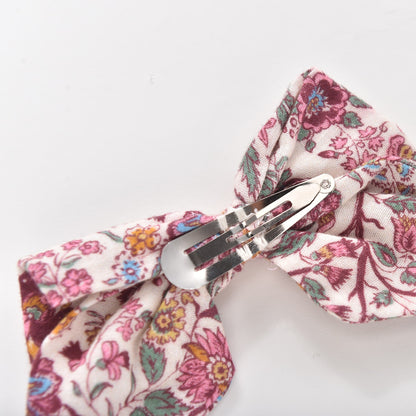 女童粉色花朵发夹