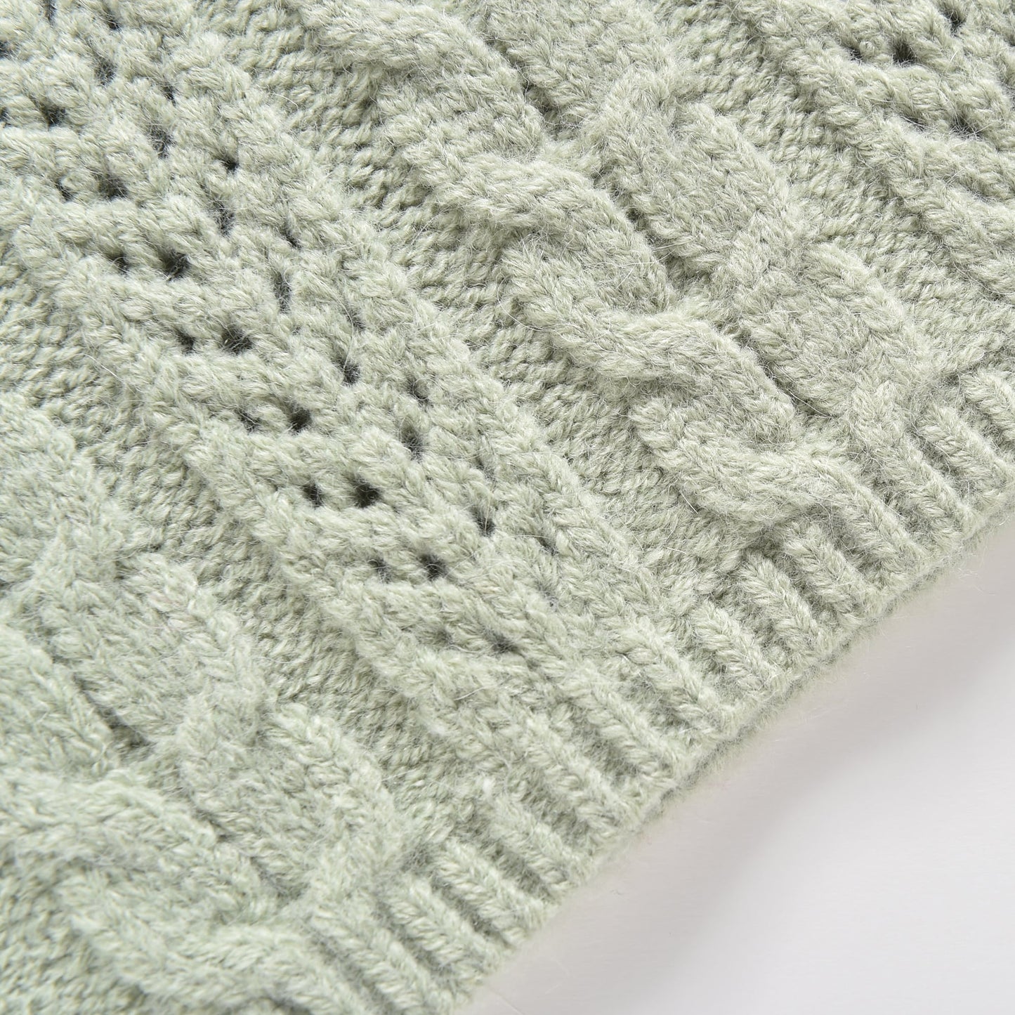 女童浅绿色针织连衣裙