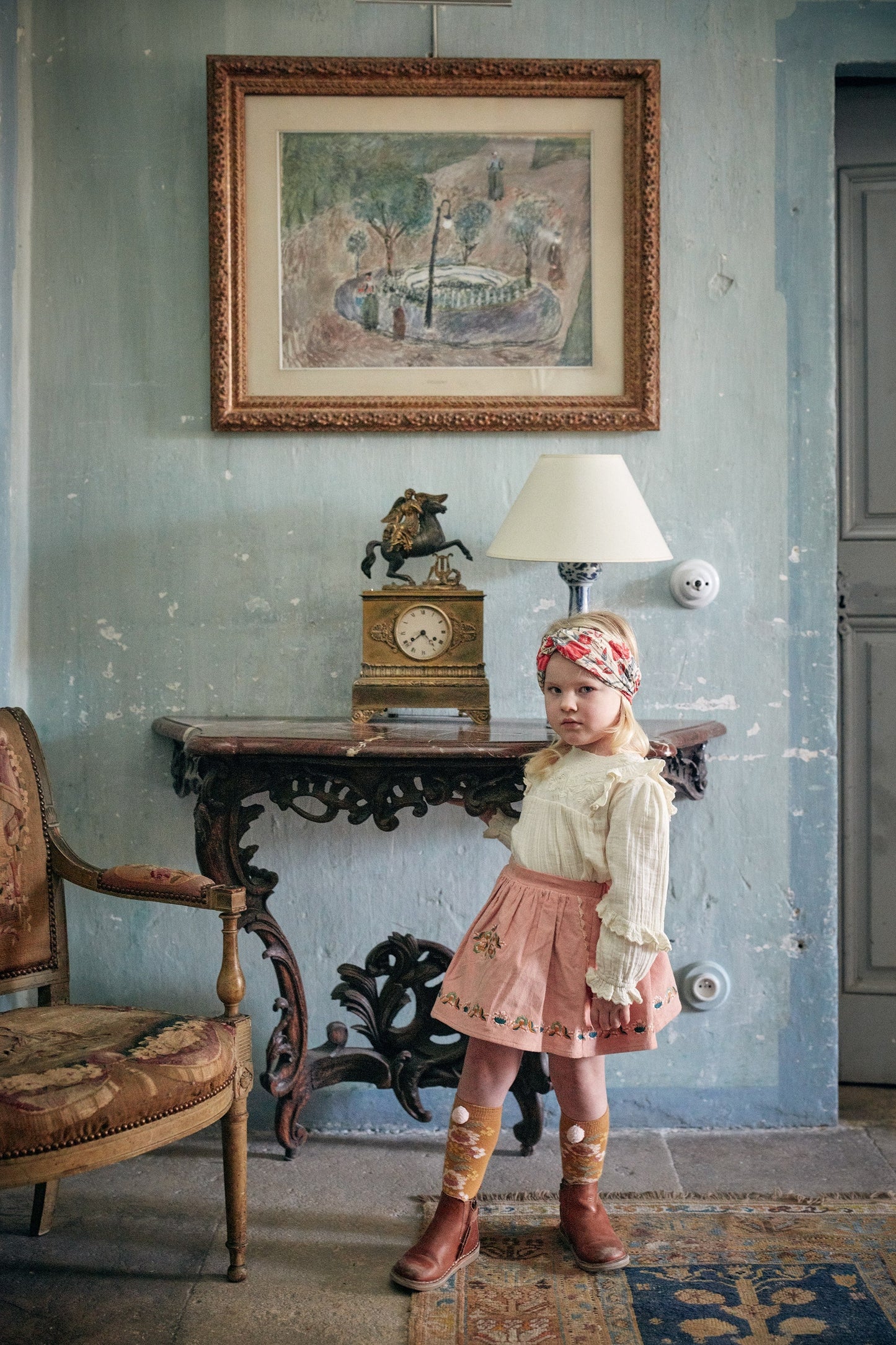 女童白色荷叶边棉衬衫