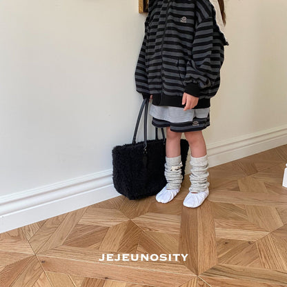 儿童藏青色条纹拉链上衣