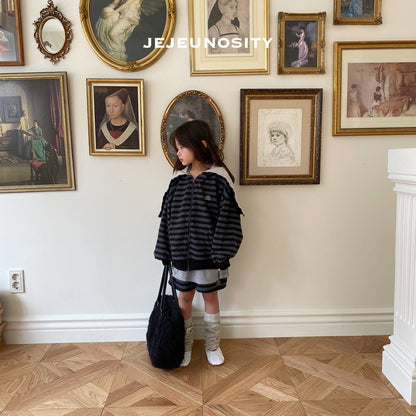 儿童藏青色条纹拉链上衣