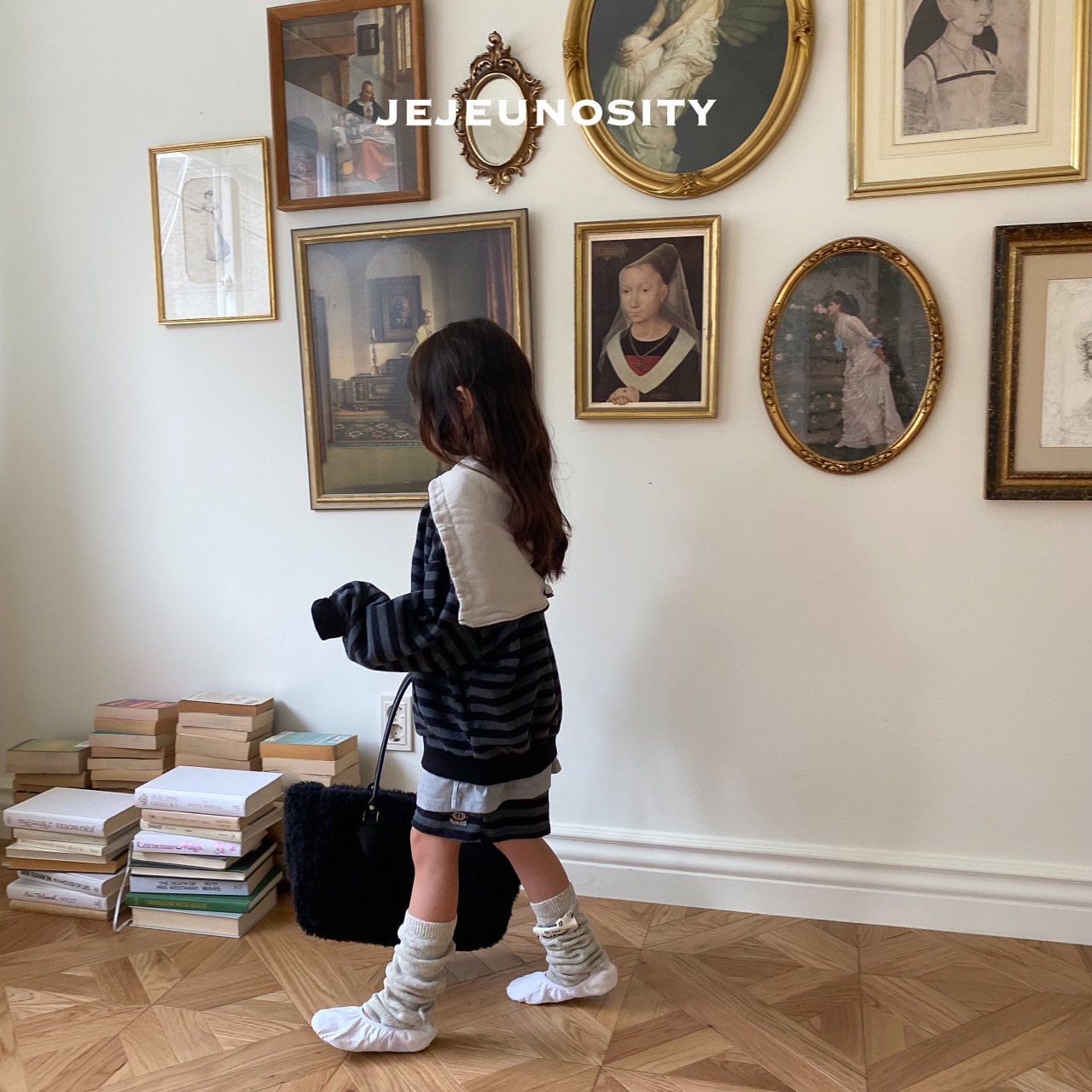 儿童藏青色条纹拉链上衣