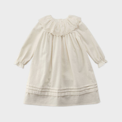 女童白色蕾丝领棉连衣裙