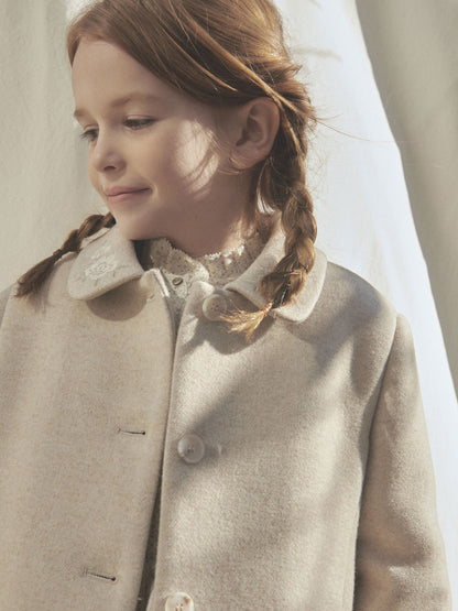 女童米色羊毛外套