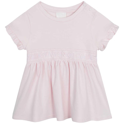 女婴粉色连衣裙