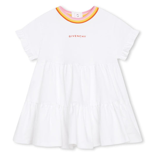 女婴白色连衣裙