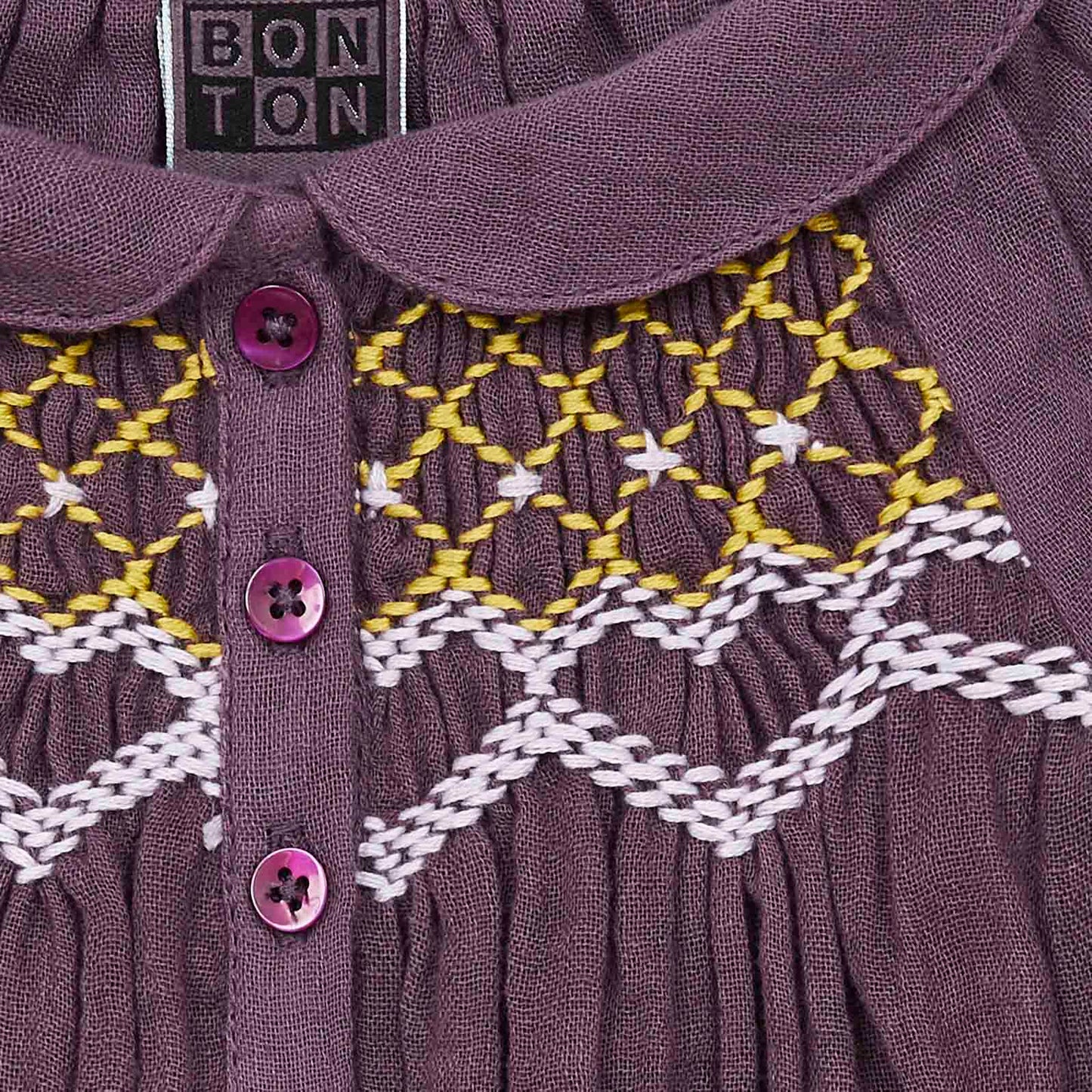 女婴紫色棉连衣裙