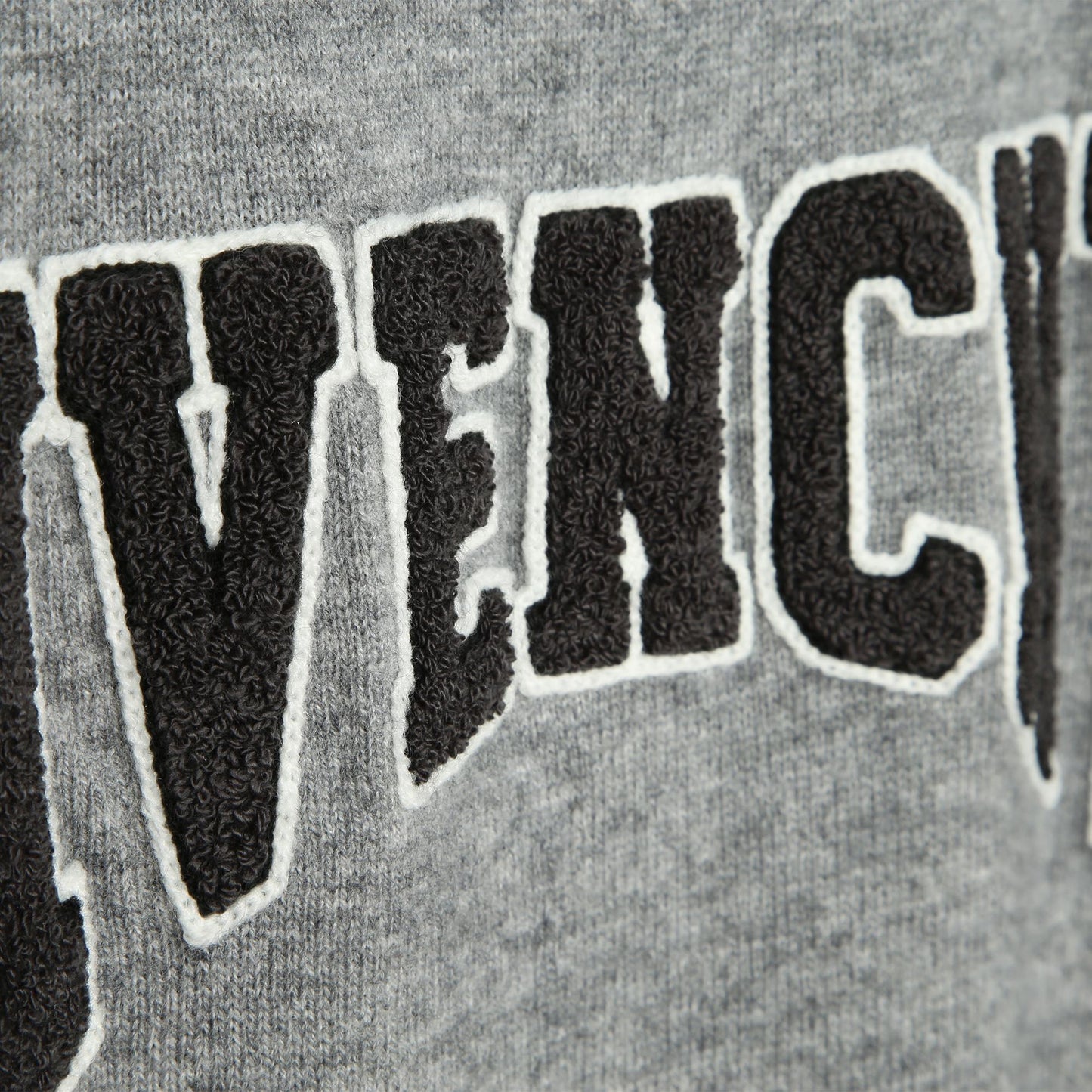 男童灰色Logo羊毛毛衣