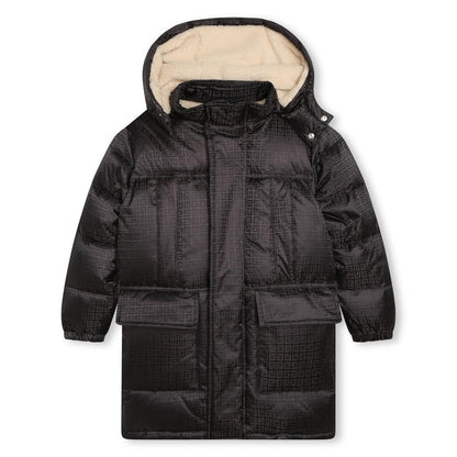 女童黑色羽绒服