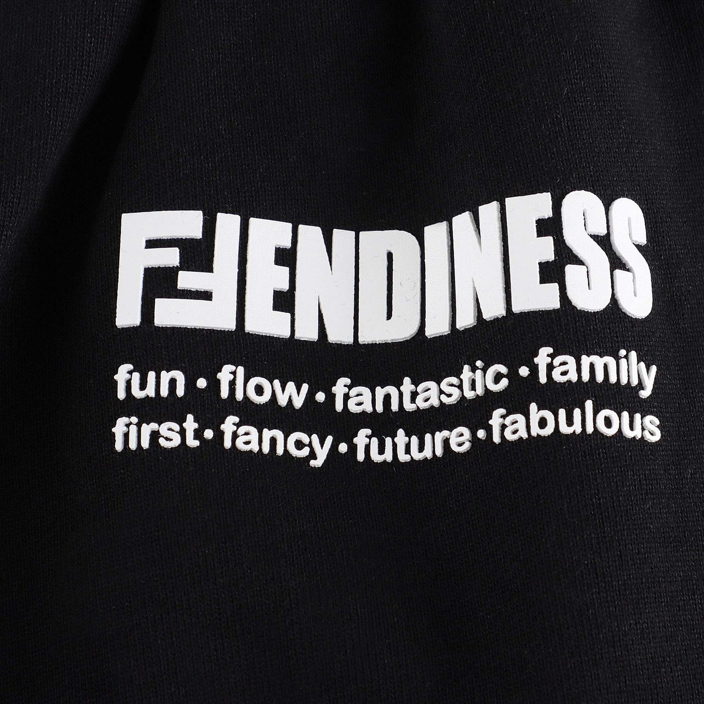 儿童黑色棉长裤