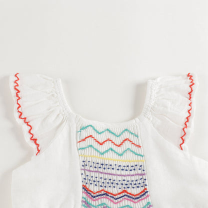 女童白色连衣裙