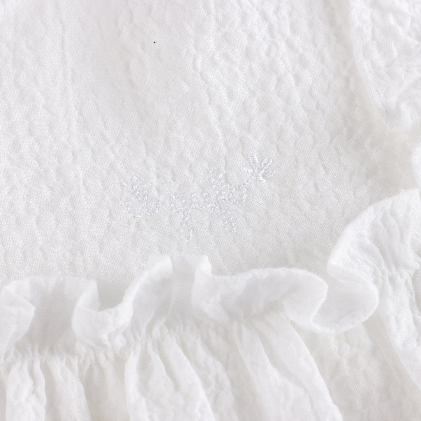 女童白色棉连衣裙