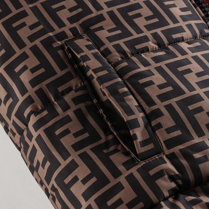 儿童红色双面羽绒马甲