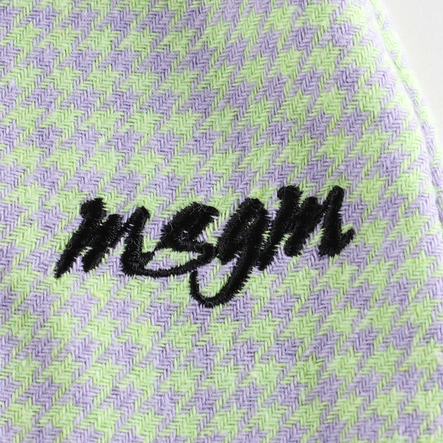 女童绿色格子短裤