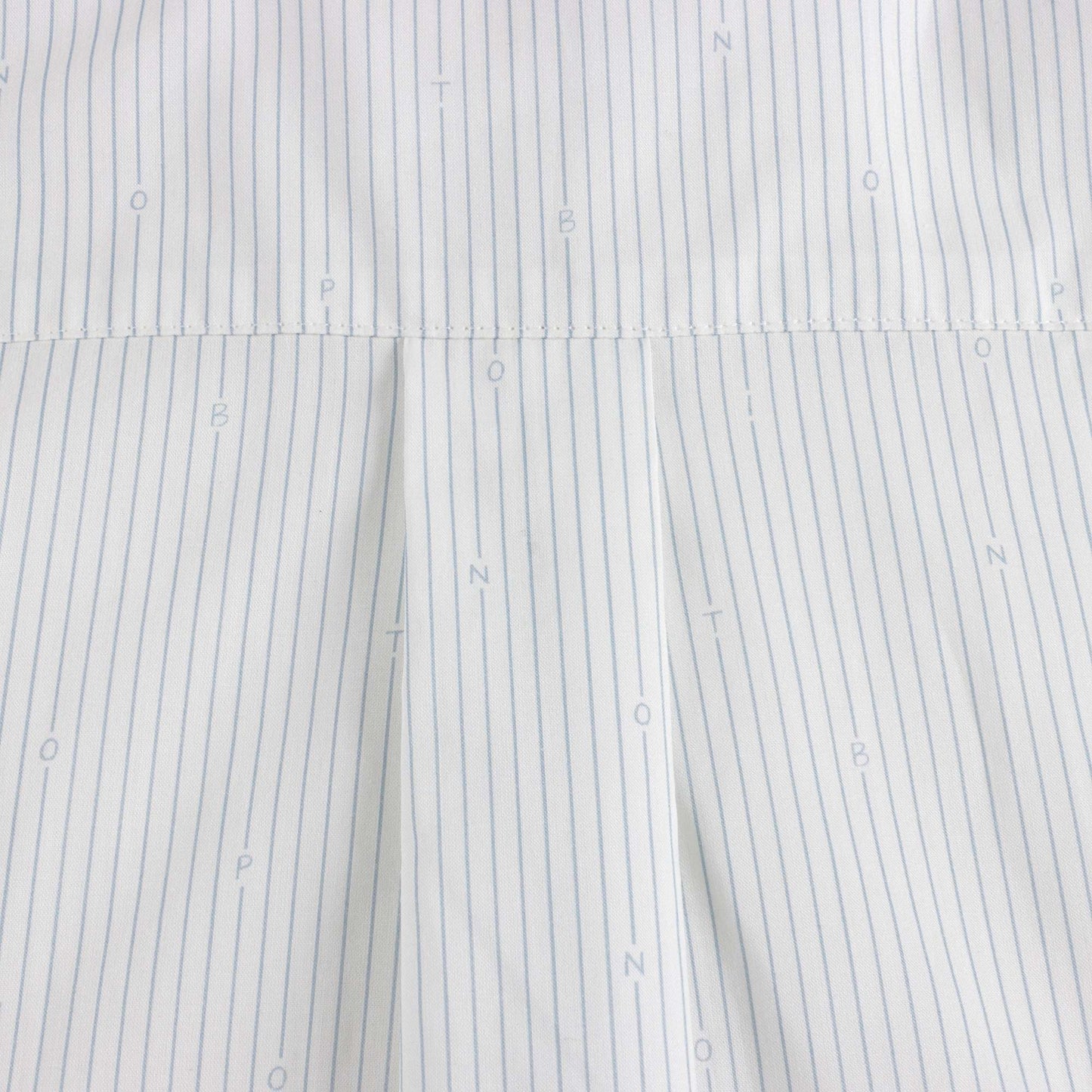 男童蓝色条纹棉衬衫