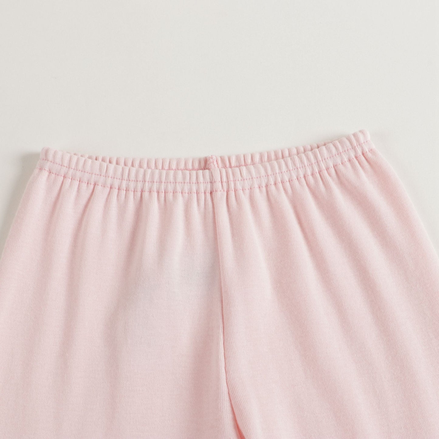 女童粉色睡衣