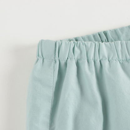 男婴淡绿色长裤