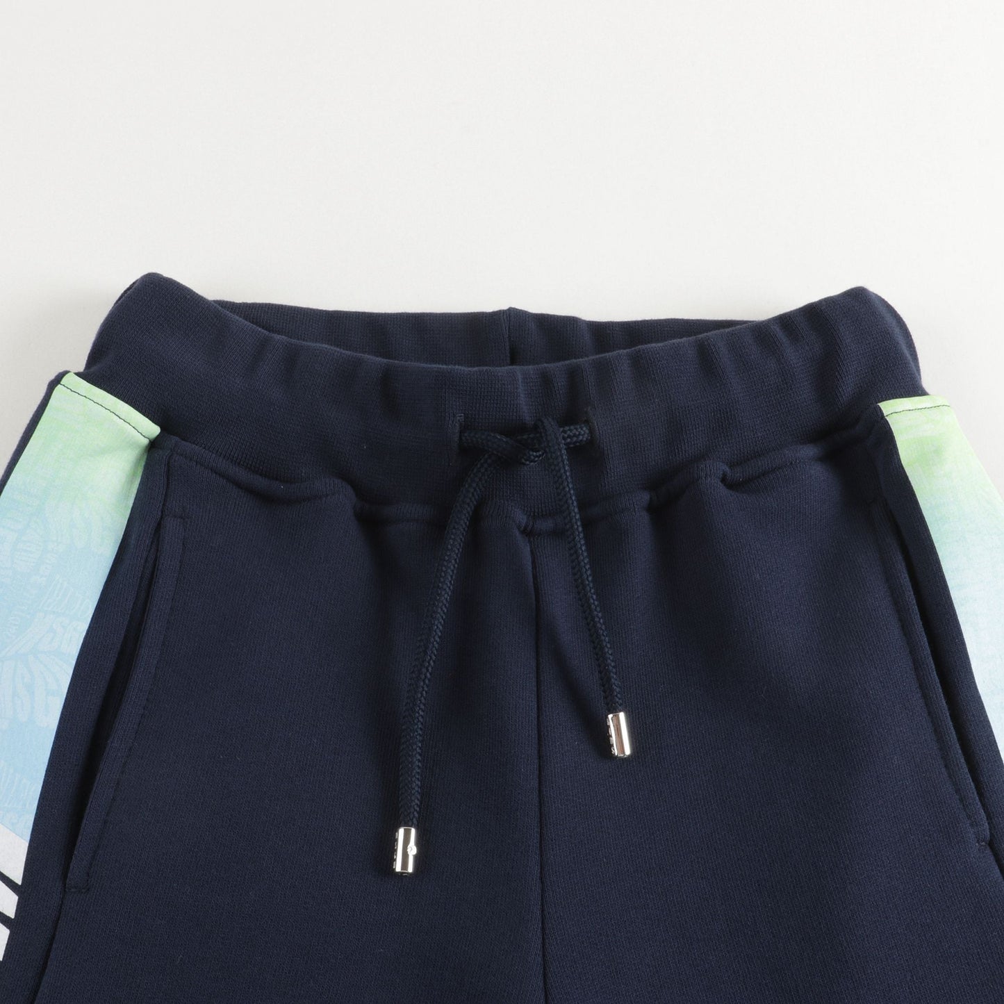 男童黑色Logo棉短裤