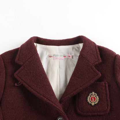 女童深红色羊毛夹克