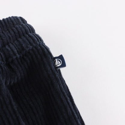 儿童黑色灯芯绒长裤