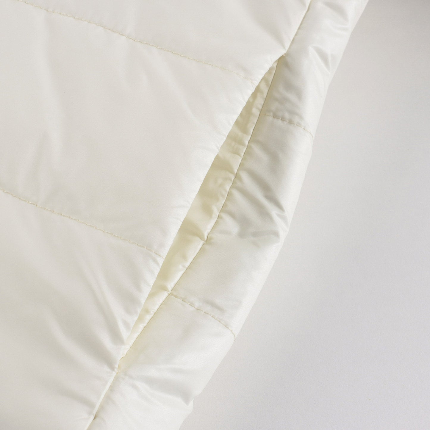 儿童白色双面羽绒服