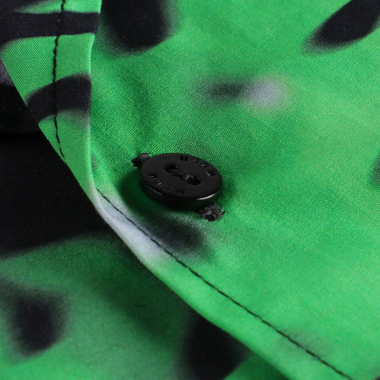 男童黑色棉衬衫