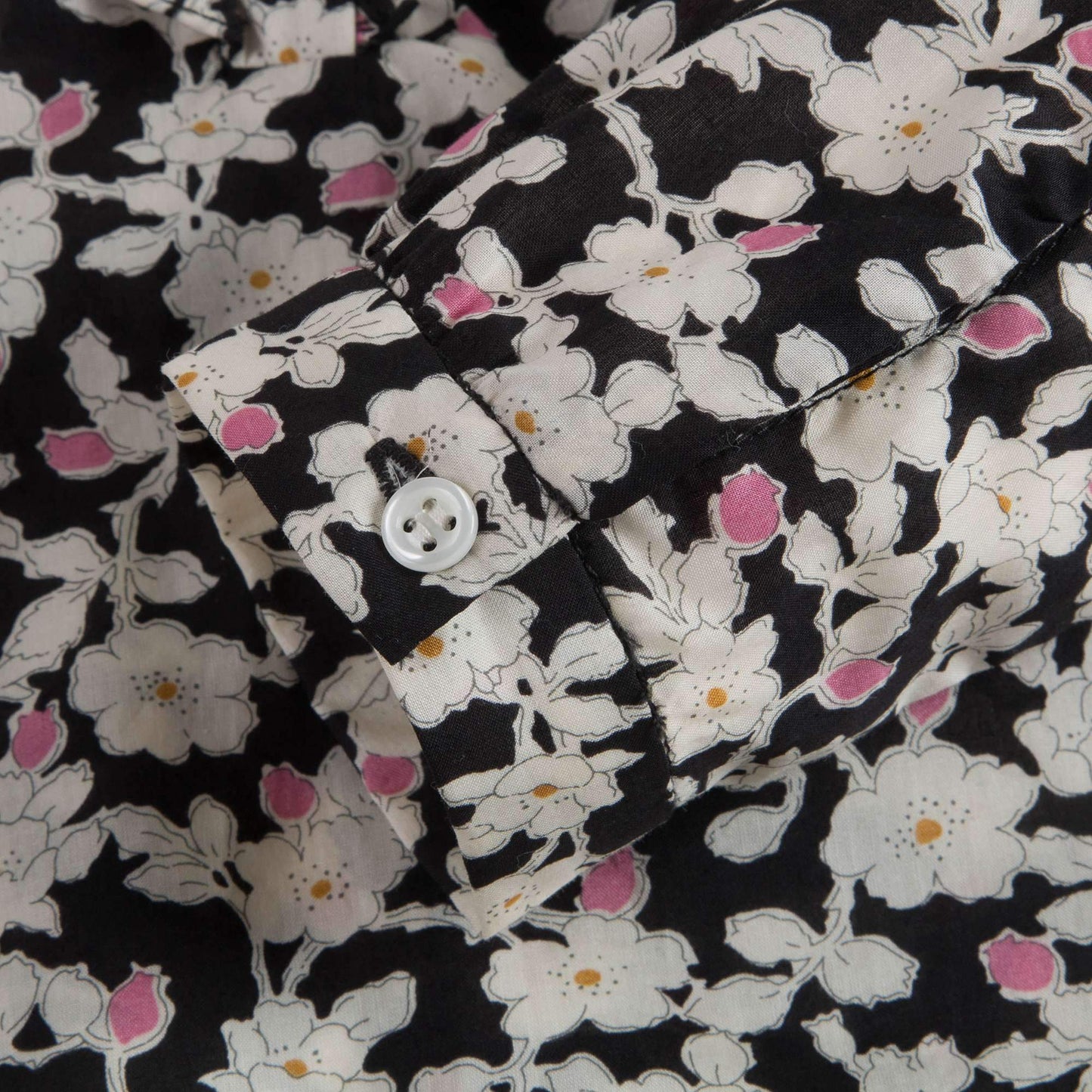 女童黑色碎花衬衫