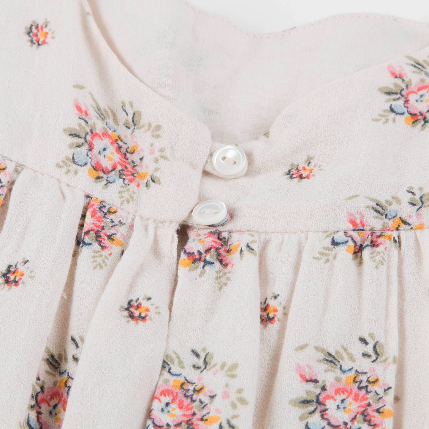 女童米白色印花吊带连衣裙