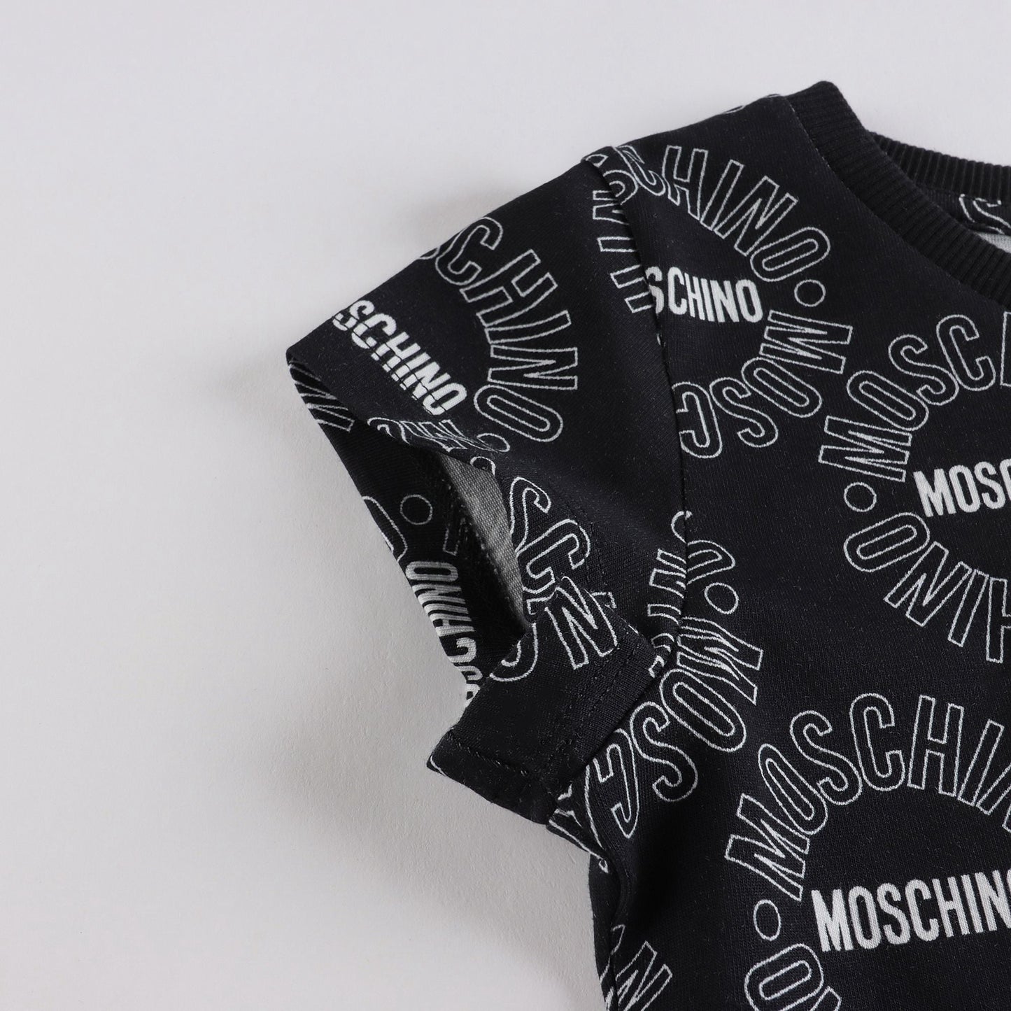 女童黑色小熊套装