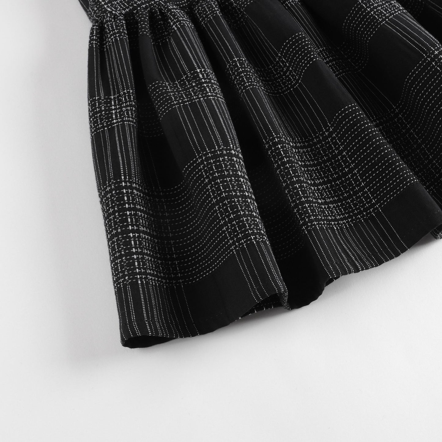 女童黑色格子棉连衣裙