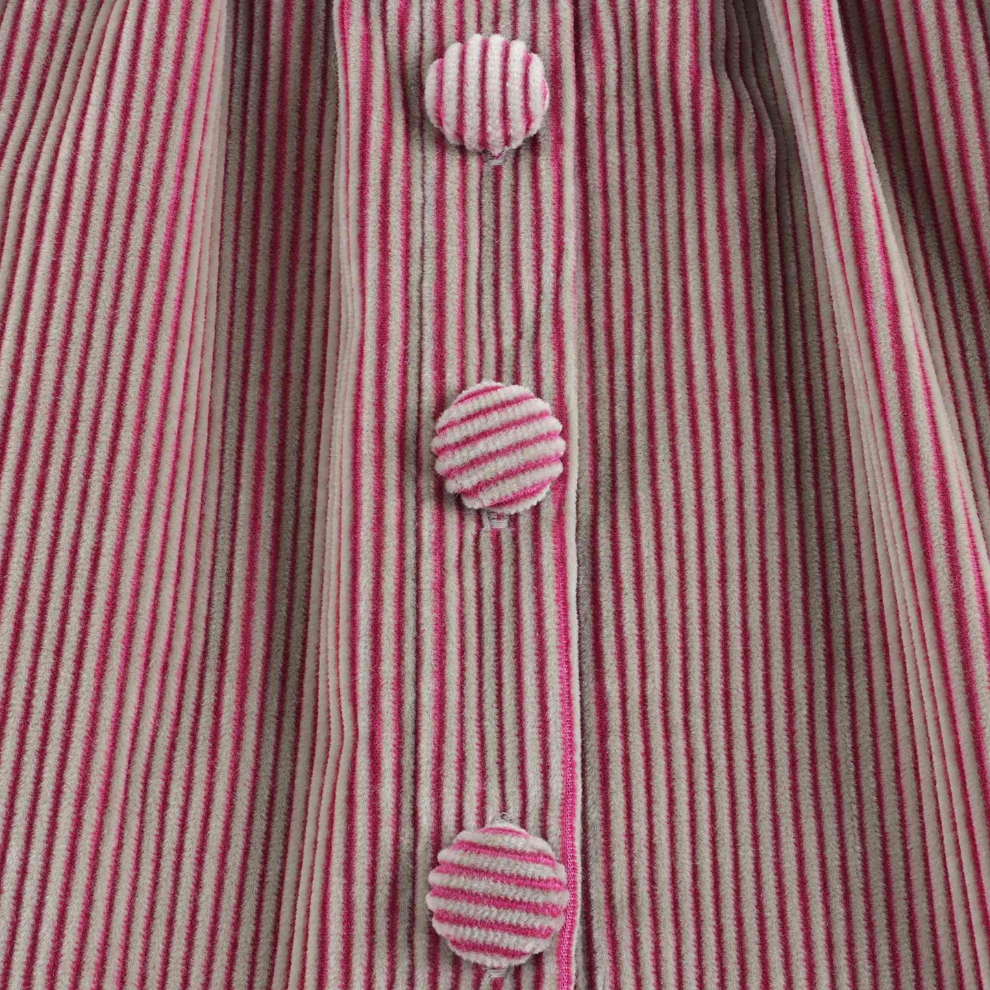 女童粉色丝绒短裙