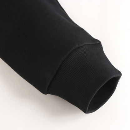 儿童黑色连帽卫衣