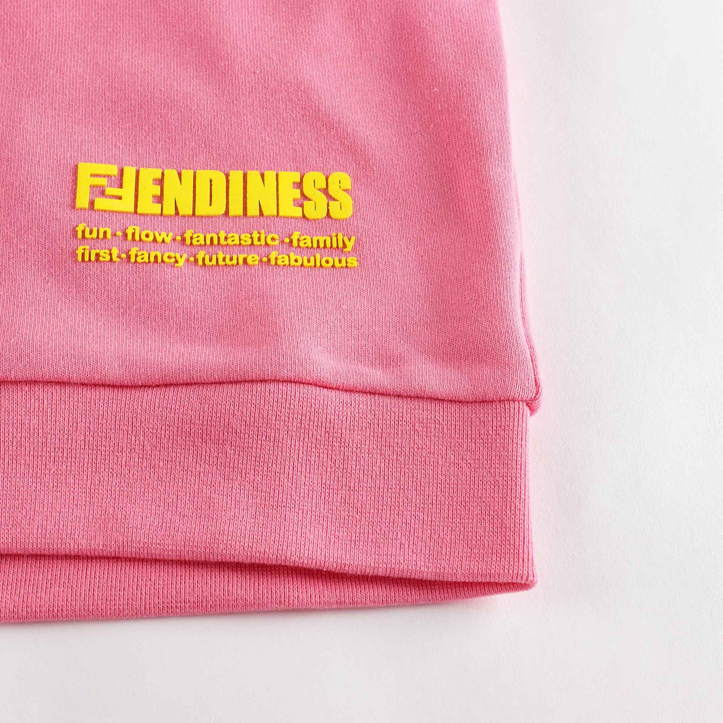 女童粉色棉夹克