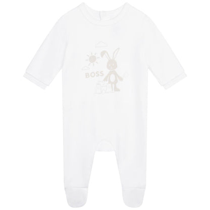 女婴白色连体衣