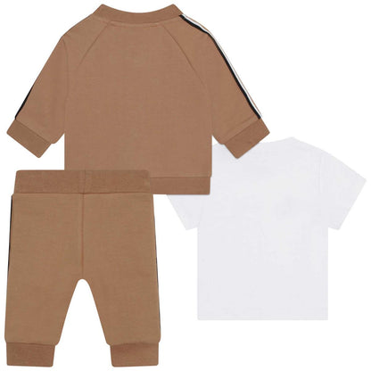 男婴驼色棉套装