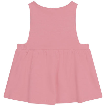 女婴粉色连衣裙