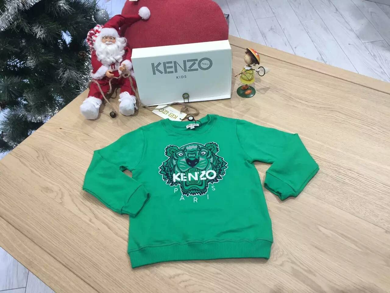 Boys Green Tiger Embroidered Jersey Sweatshirt