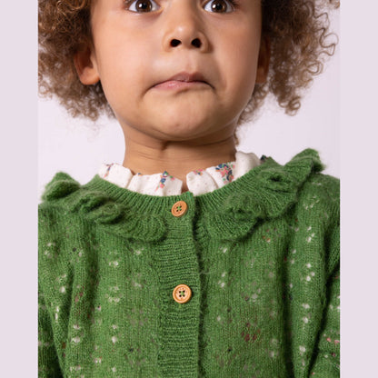 女童绿色镂空开衫