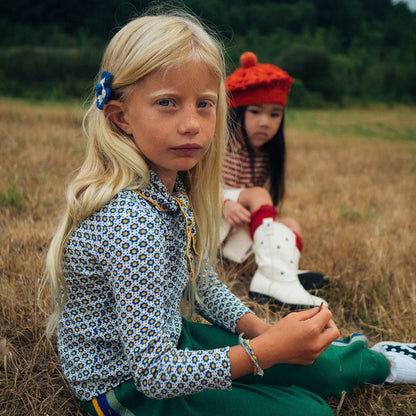 女童蓝色花朵发夹