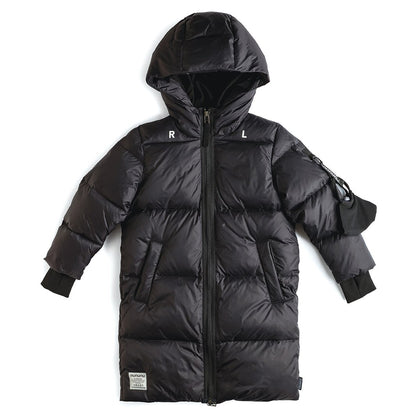 儿童黑色羽绒外套