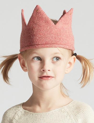 女童粉色刺绣羊驼毛王冠