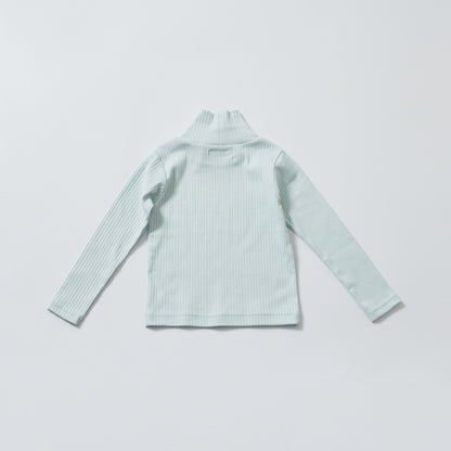 女童浅蓝色棉上衣